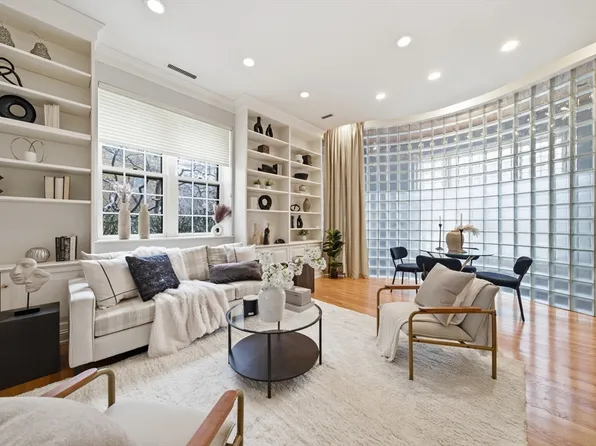 81 Glen Rd #S2, Brookline, MA 02445