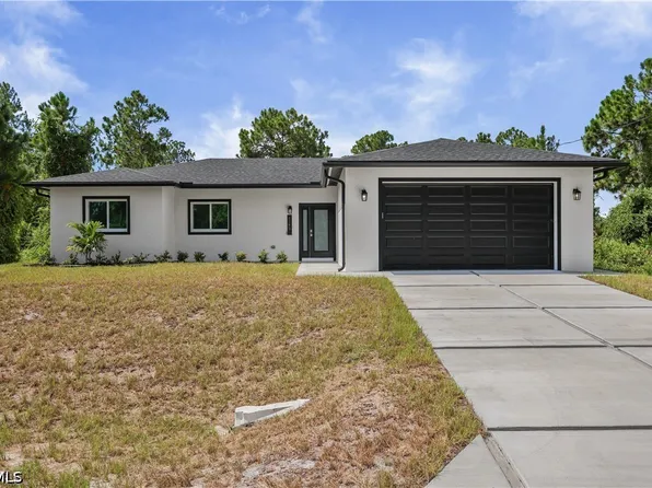 1142 Dutchess St E, Lehigh Acres, FL 33974