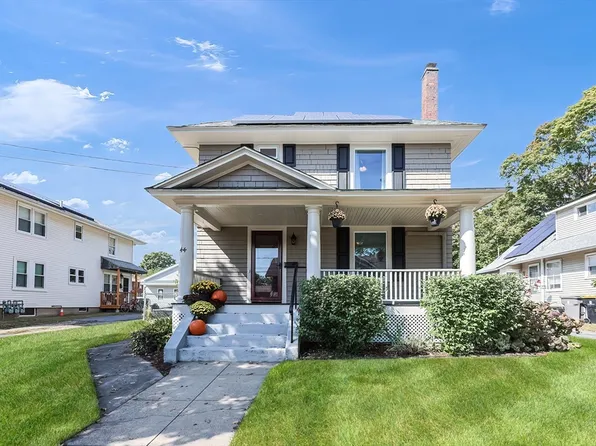 44 Raymond St, Framingham, MA 01702