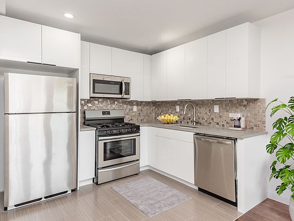 2nd image of 30-26 14th St #4R