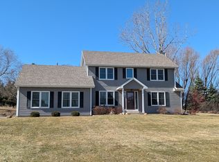 11111 Huron Dr, Spring Grove, IL 60081