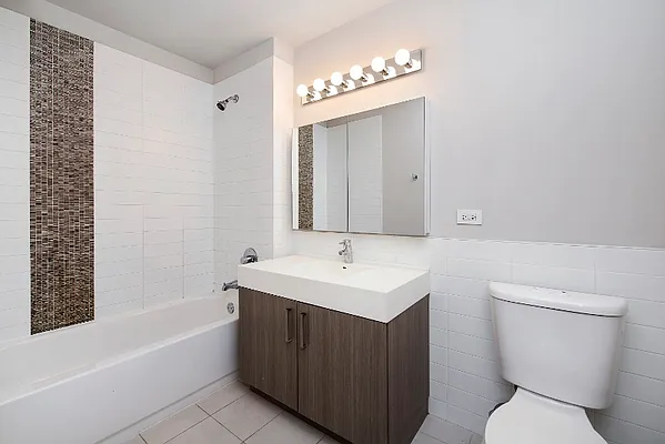 Rented by Keller Williams NYC | media 27