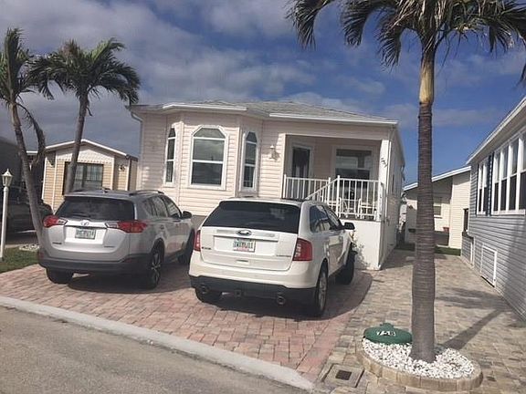 2nd image of 759 Nettles Blvd