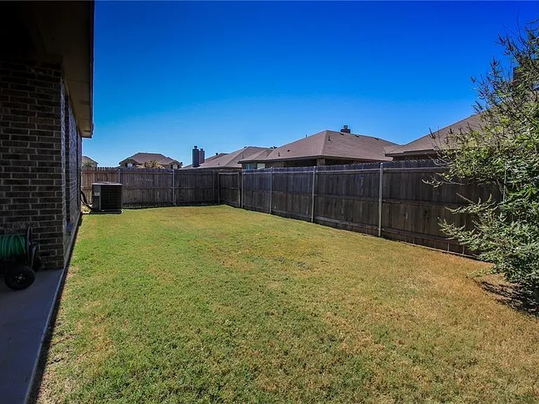 11813 Sundog Way — Photo 22