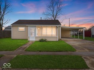 329 Roosevelt Dr, Shelbyville, IN 46176