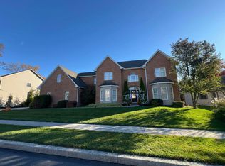 1222 Kings Cir, Mechanicsburg, PA 17050