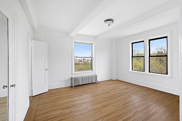 1st image of 467 Central Park W APT 8B