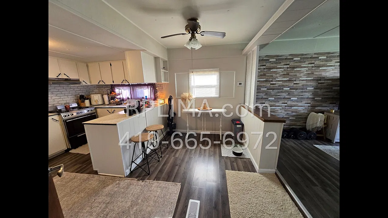 211 West High Street - 1 — Photo 3