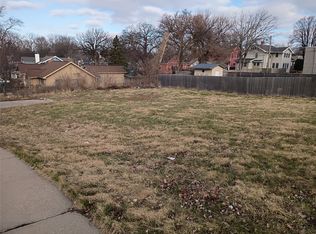 902 31st St, Des Moines, IA 50312