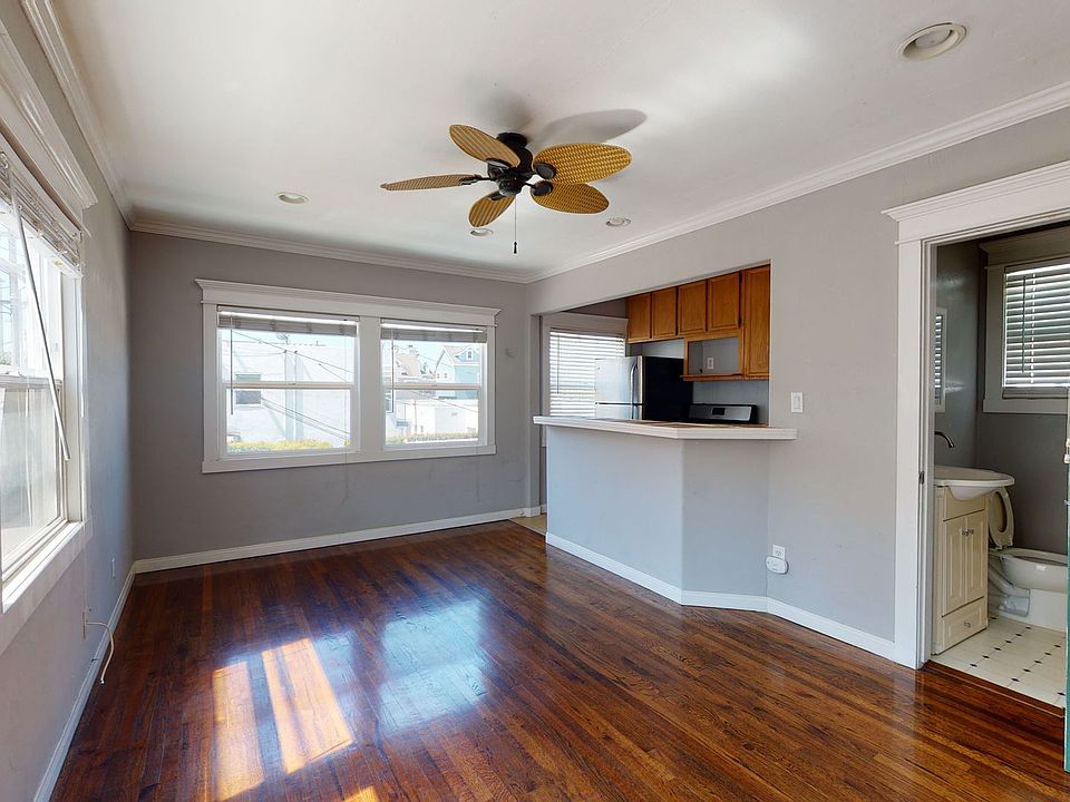 1st image of 215 D Avenue 1000 Street 1 2 #A-k-10