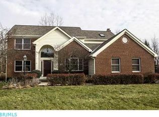 708 Bay Dr, Westerville, OH 43082