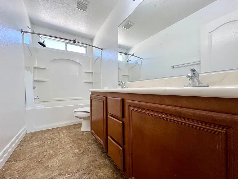 4212 Cape Eagle Ave — Photo 10