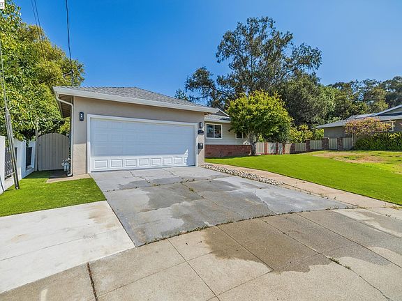 3rd image of 24818 Saint Luke Ct