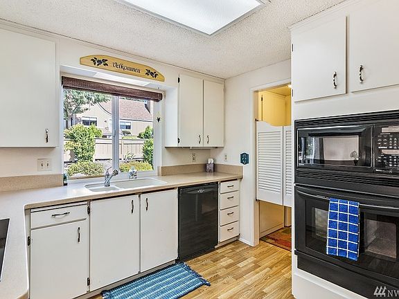 5th image of 7117 40th St W Unit 13