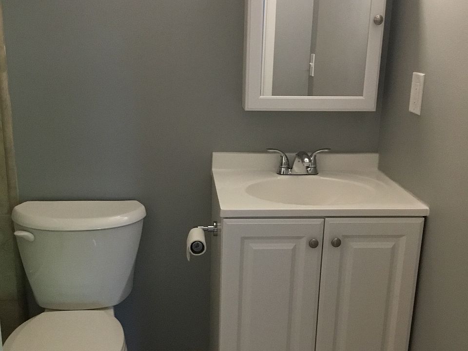 1st image of 219 Watson Dr APT 2