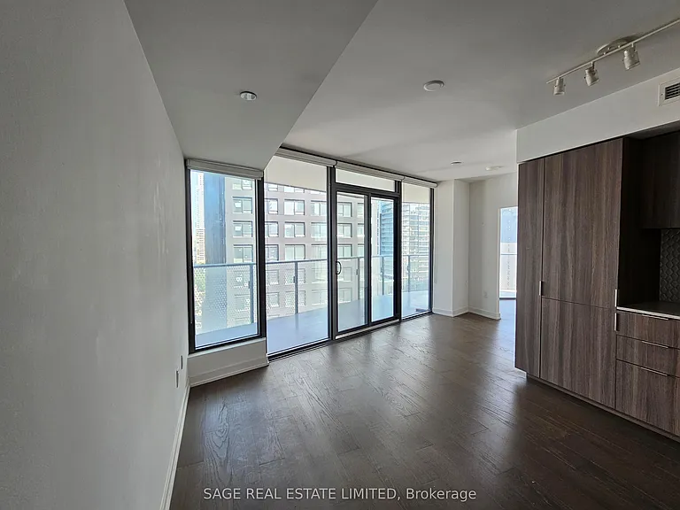 11 Wellesley St W #1211 — Photo 7