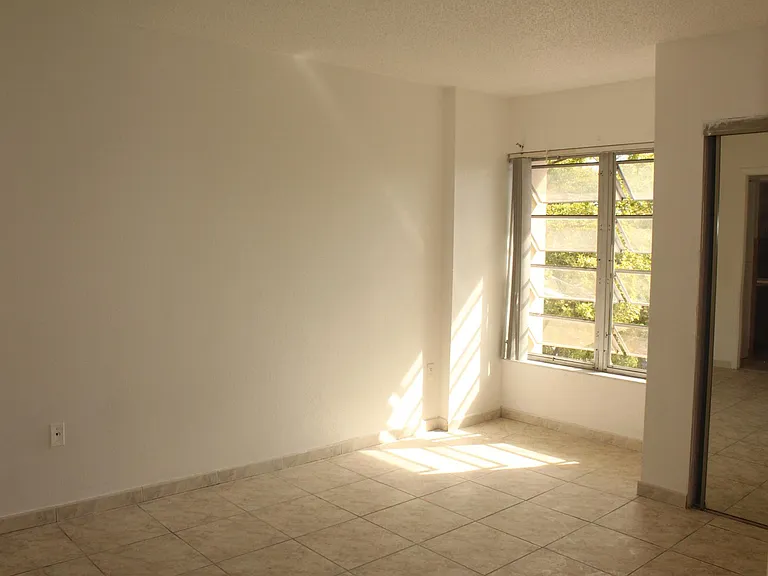 4156 Inverrary Dr #407 — Photo 13