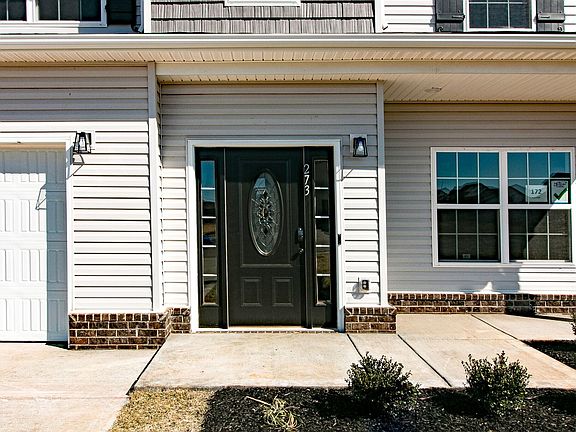 4th image of 273 Elwell Dr