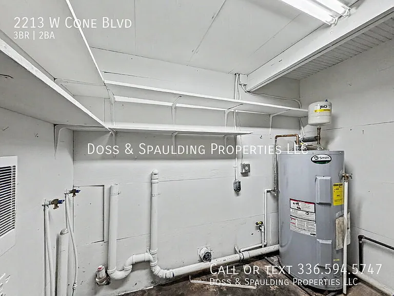2213 W Cone Blvd — Photo 23