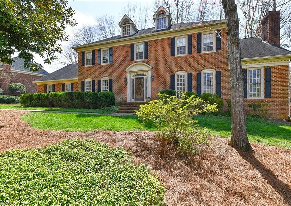 2817 Lake Forest Dr, Greensboro, NC 27408 | Zillow