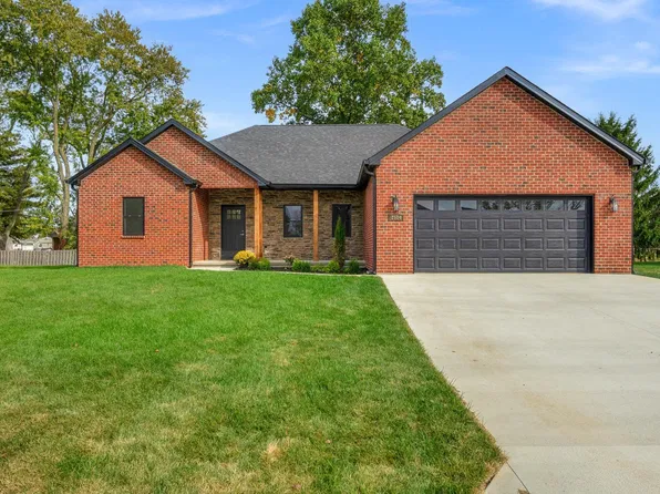 2514 Chrystal Woods Dr, Kokomo, IN 46901