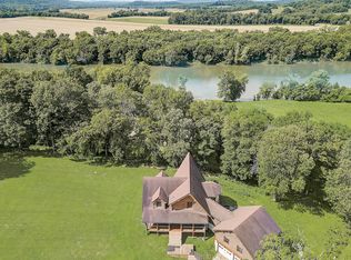 339 Kennys Bend Ln, Carthage, TN 37030