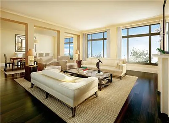 Sold by Warburg | media 25