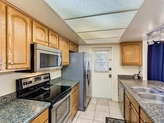 3rd image of 15007 N 35th Dr