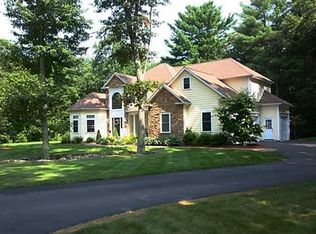 2 McKenzie Dr, Chepachet, RI 02814