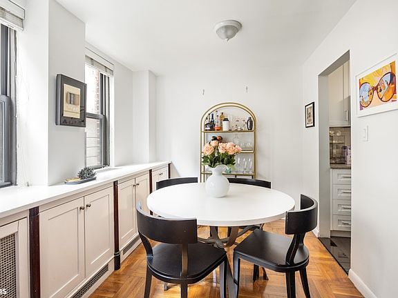4th image of 239 E 79th St APT 2M