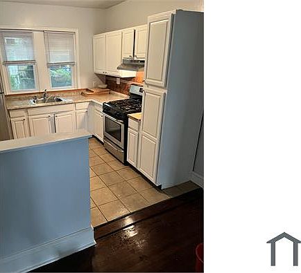 3rd image of 4832 N Hutchinson St