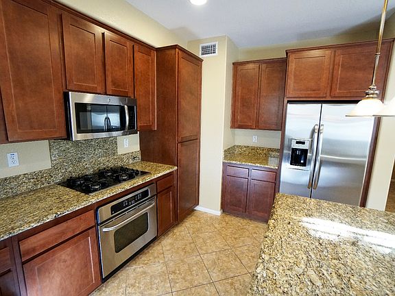 2nd image of 2492 Longstaff Ct