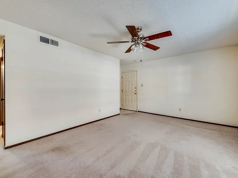 2901 W Louisiana Ave #3 — Photo 5