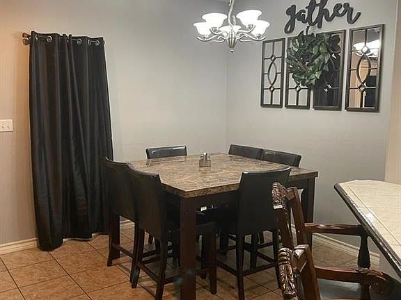 3rd image of 6652 Vista Jardin Cir