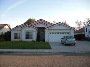 1616 E Parkview Ave, Visalia, CA 93292