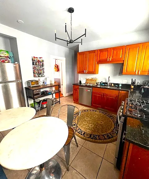 30 Sudan St #2 — Photo 2