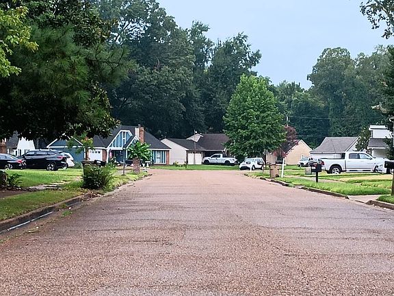 5th image of 4387 Spring Harbor Dr