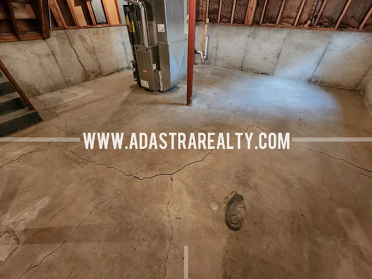 212 Brookside Dr — Photo 23