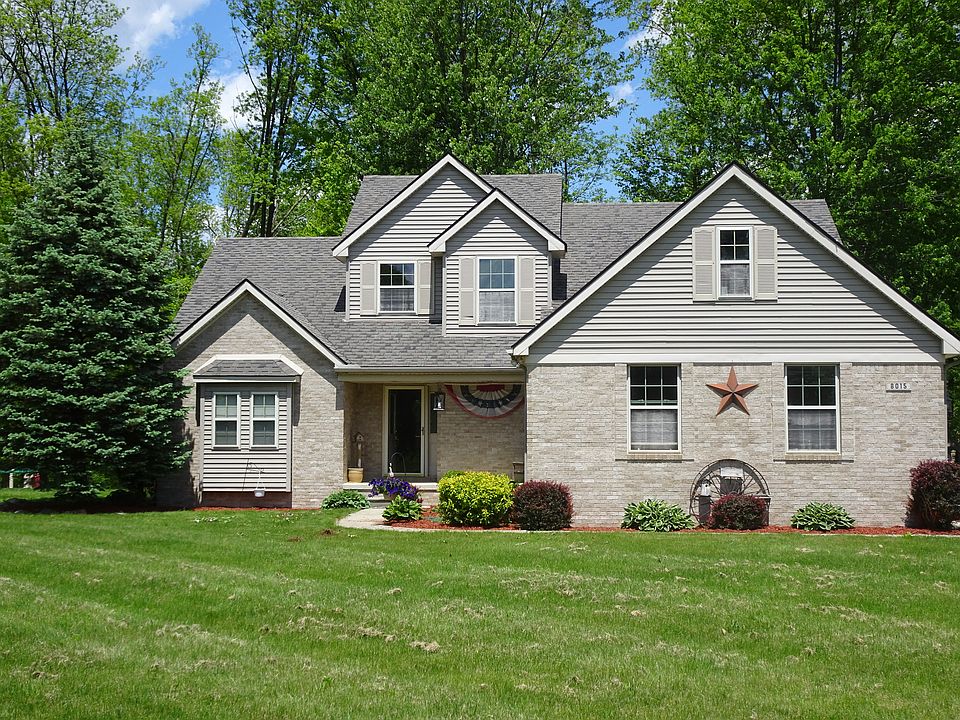 1st image of 8015 Linden Dr