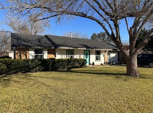 1204 Aransas St, Lockhart, TX 78644