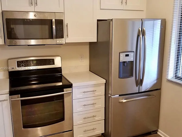 21950 Soundview Ter #209 — Photo 3