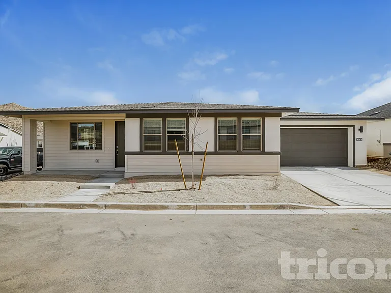 2436 Wolf Willow Ct — Photo 1
