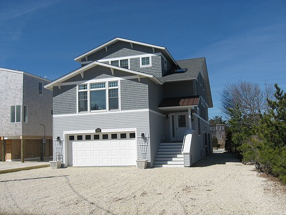 2nd image of 6512 Holly Ave