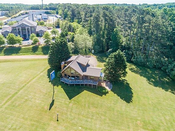 2nd image of 548 Whitmire Dr E