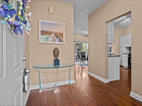 3rd image of 1236 Tennyson Ln #1236