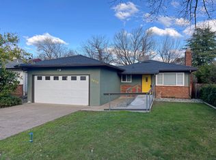 2015 Canal Dr, Redding, CA 96001