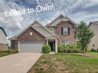 8673 N Crestview Trl, McCordsville, IN 46055
