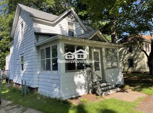 1509 8th St E, Menomonie, WI 54751