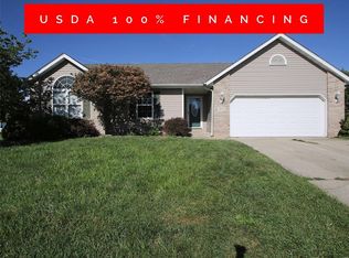 600 Copper Line Rd, Maryville, IL 62062