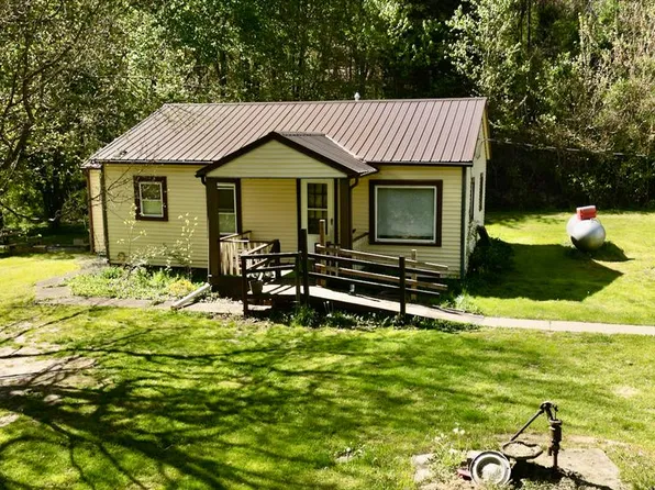 767 Back Hollow Rd, Waverly, OH 45690